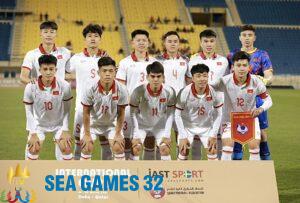 Đội U22 Việt Nam dự giải giao hữu Doha Cup tại Qatar hồi tháng 3. Đây là đợt tập huấn nước ngoài duy nhất của đội trước khi tranh tài tại SEA Games 32. Ảnh: Đoàn Huynh
