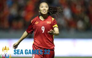 Huỳnh Như và đồng đội khởi đầu SEA Games 32 với đối thủ nhẹ ký. Ảnh: Đức Đồng